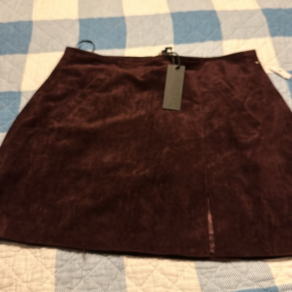 NWT BLANKNYC Suede Miniskirt in Brown - Picture 11 of 16
